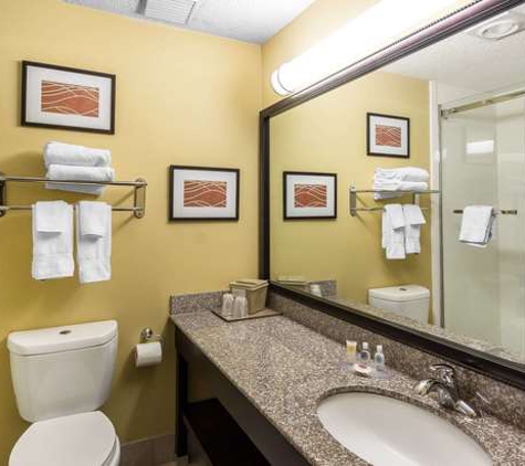 Comfort Inn & Suites - Austin, TX