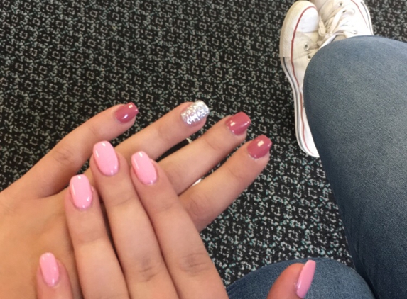 Fancy Nails - Payette, ID. Me and my sister get our nails done here all the time ... best nail place ever