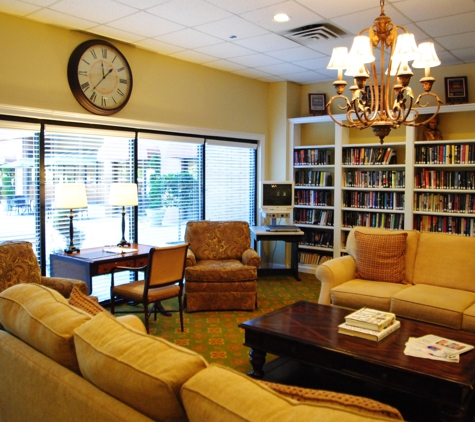 Hammond Glen Retirement Community - Sandy Springs, GA