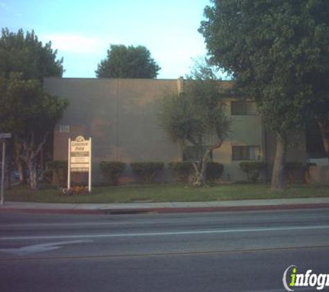 Cameron Park Apartments - West Covina, CA