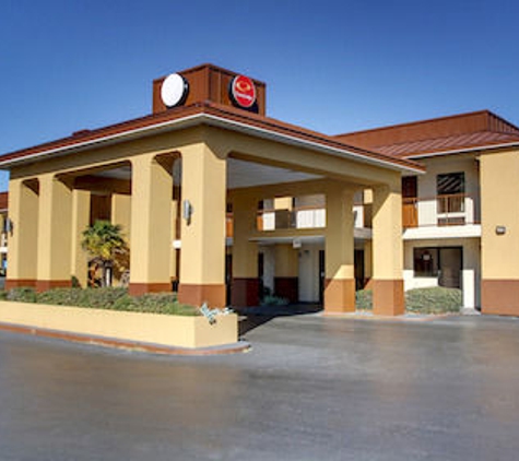 Econo Lodge - Clinton, MS