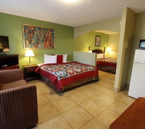 Oceans Beach Resort & Suites - Pompano Beach, FL