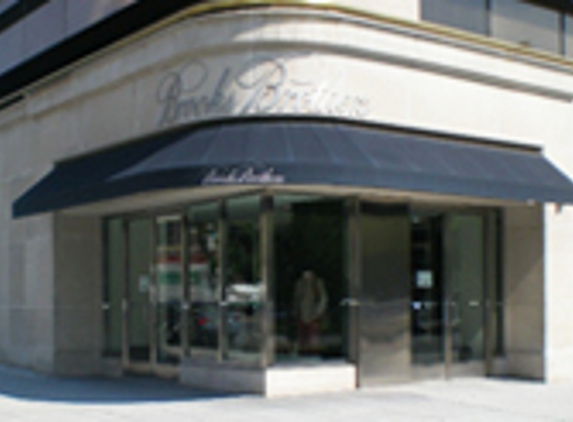 Brooks Brothers - Napa, CA