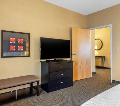 Cambria Suites Akron-Canton Airport - Uniontown, OH