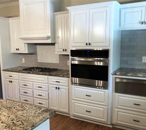 Straight Line Painting Co The Woodlands - Spring, TX. Cabinet Painting The Woodlands Tx