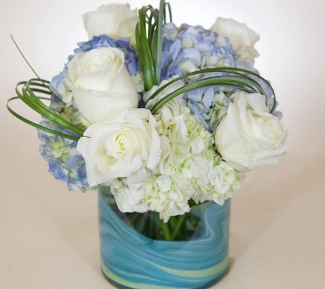 McShan Florist, Inc. - Dallas, TX