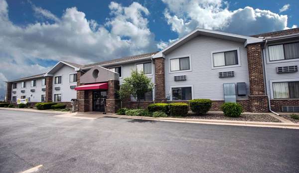 Econo Lodge - Princeton, IL