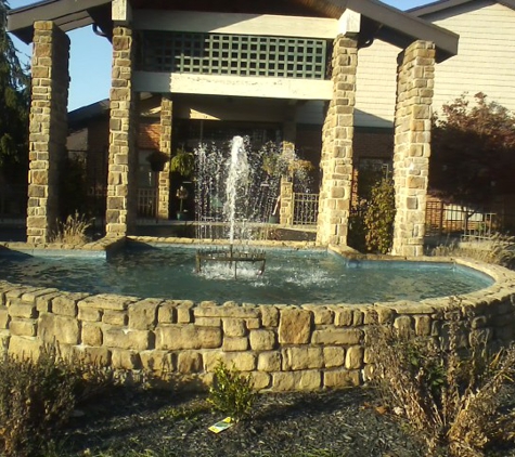 Fountain Specialist - Milford, OH