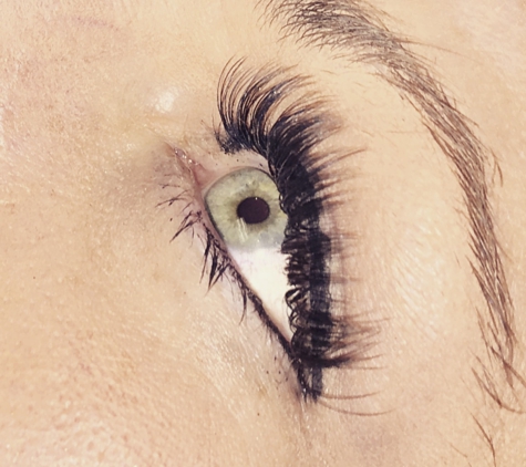 Amandas Lash Studio LLC - Billings, MT