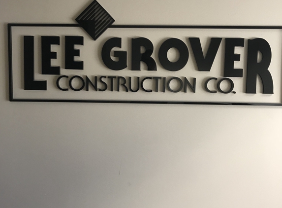 Lee Grover Construction Co - Saint Joseph, MO. Lobby