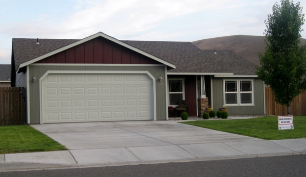 Moon Painting Svc & Finishes - West Richland, WA