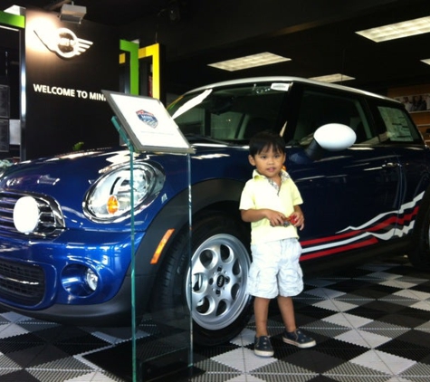 East Bay Mini Authorized Service Center - Pleasanton, CA