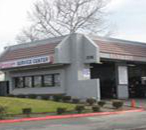 Xpress Lube Service Center - Simi Valley, CA