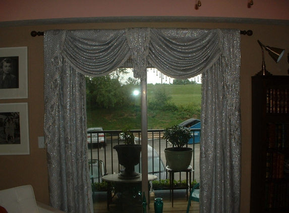 Custom Draperies By Designers Touch - Floyds Knobs, IN