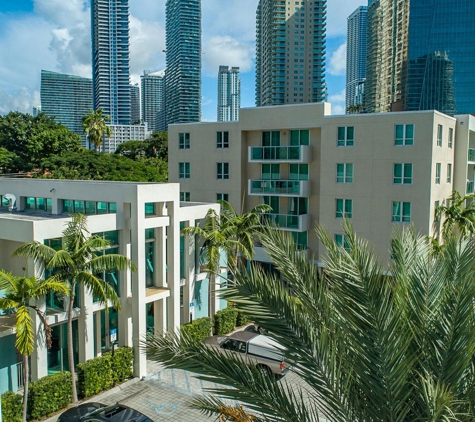 1550 Brickell Apartments - Miami, FL