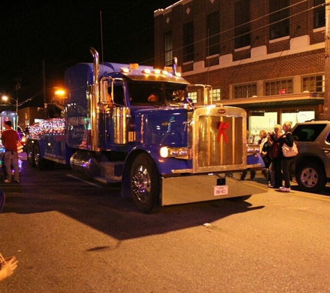 LONE STAR COLLISION & TOWING - Cleburne, TX