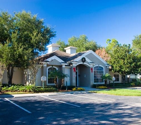 Walden Lake Apartments - Plant City, FL