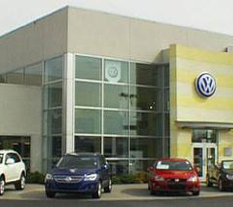 Valley Auto World Inc Valley BMW - Fayetteville, NC