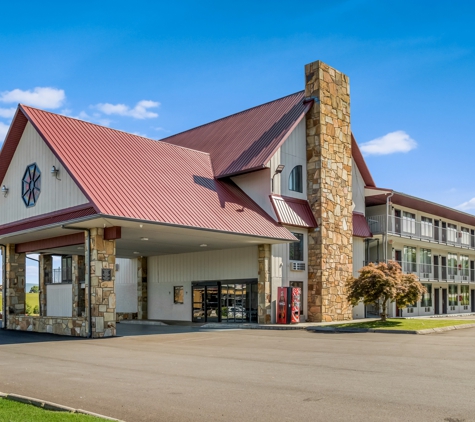 Red Roof Inn - Dandridge, TN