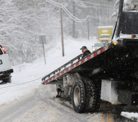 S AND S towing - Standish, ME