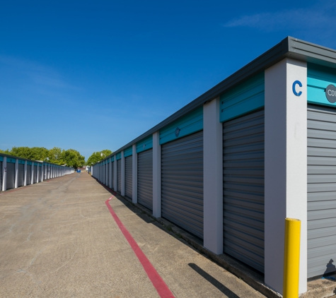 Store Space Self Storage - Glenn Heights, TX