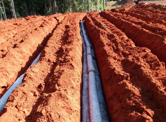 Lawrence Septic Tank & Back Hoe Service - Eufaula, AL