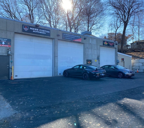 Mike's Custom Auto Body - Peabody, MA