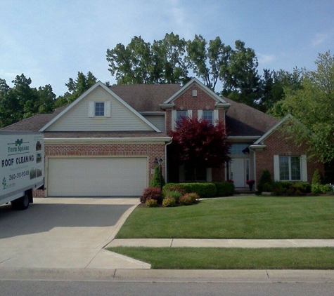 Four Square Roof Cleaning - Fort Wayne, IN