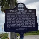 Old Captiva House - American Restaurants