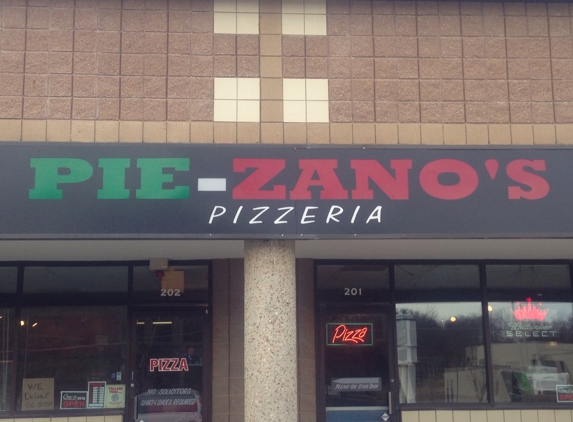 Pie-Zano's Pizzeria - Kansas City, MO