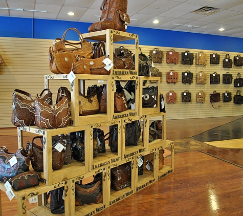 Hilason Tack & Equine Supplies - Stafford, TX