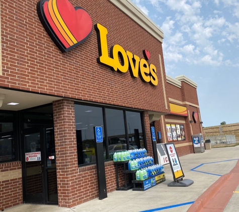 Love's Travel Stop - Ellsworth, IA