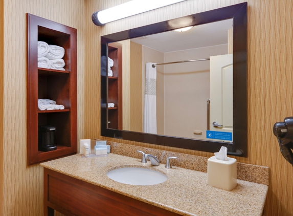 Hampton Inn & Suites Fort Worth/Forest Hill - Forest Hill, TX