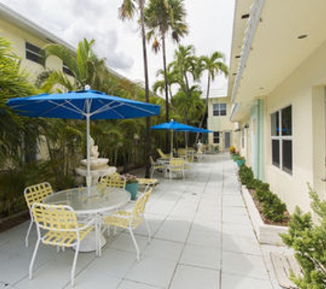 Sunny Shores Apartments - Lauderdale By The Sea, FL