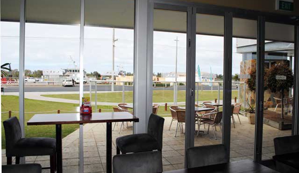 Lakes Sports & Community Club - Lakes Entrance, VIC