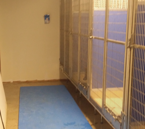 Artex Hills Kennels LLC - Texarkana, AR