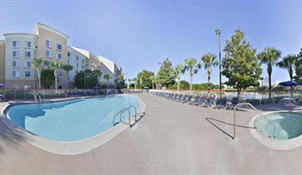 Comfort Inn & Suites Near Universal Orlando Resort-Convention Ctr. - Orlando, FL