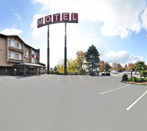 Clackamas Inn & Suites - Clackamas, OR