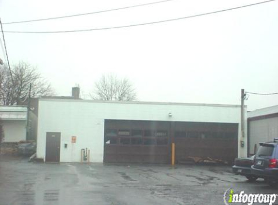 Kash's Garage - Bridgeport, CT