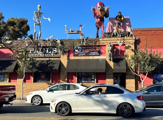 Grand Avenue Antiques - Orange, CA