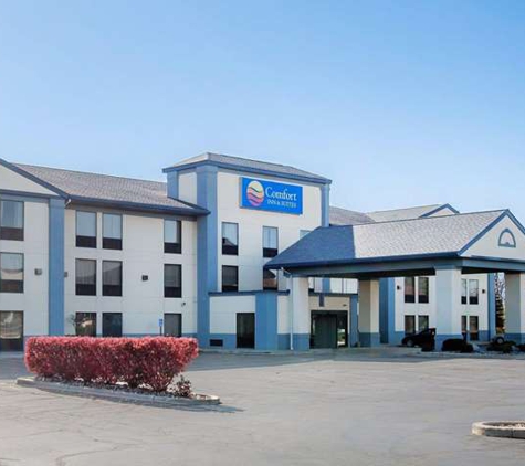 Comfort Inn & Suites Maumee - Toledo (I80-90) - Maumee, OH