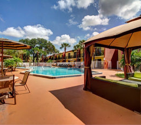 Clarion Inn & Suites At International Drive - Orlando, FL