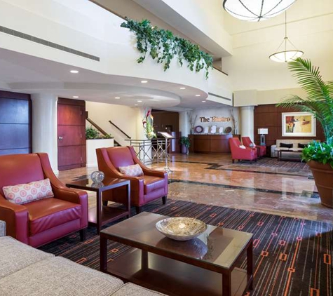 DoubleTree Suites by Hilton Hotel Cincinnati - Blue Ash - Sharonville, OH