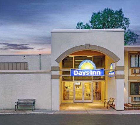 Days Inn - Minneapolis, MN