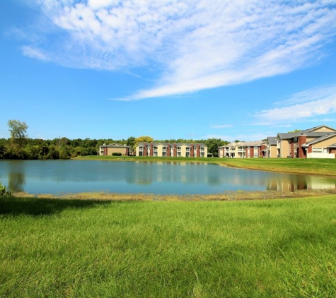 Oaks of Eagle Creek Apartments - Indianapolis, IN