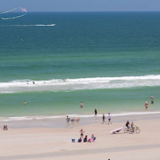 Coconut Palms B each Resor - New Smyrna Beach, FL