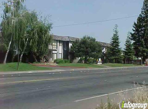 Heatherwood Apartments - Sacramento, CA