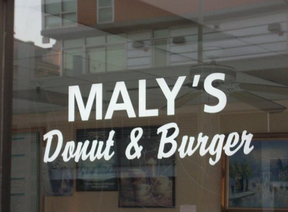 Maly Donut & Burger - Oakland, CA