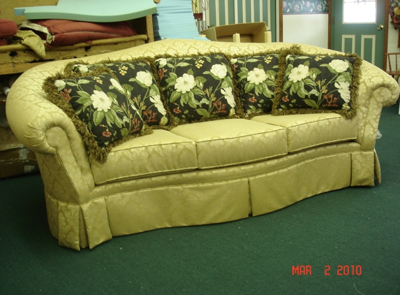 Renew-It Custom Upholstery - Hebron, OH