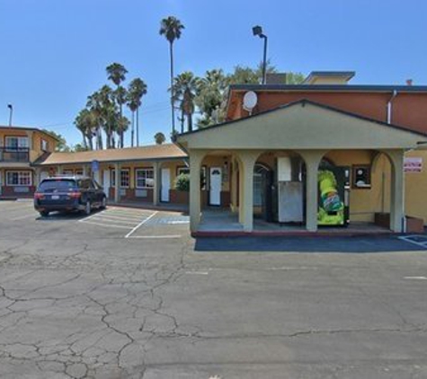 Rodeway Inn - West Sacramento, CA